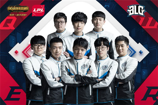 此处折射出 此处折射出